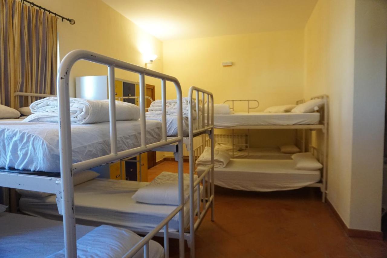 Albergue De Sos del Rey Católico Exteriör bild