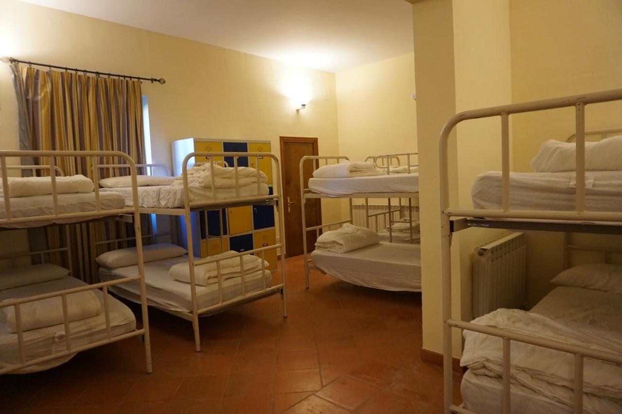 Albergue De Sos del Rey Católico Exteriör bild